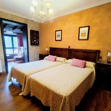 El Corral Del Acebo Nueva De Llanes