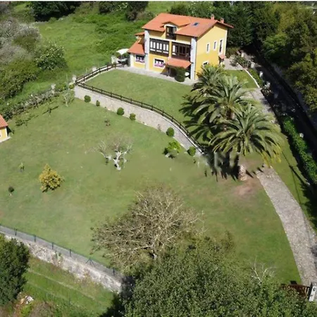 Hétvégi ház El Corral Del Acebo Nueva de Llanes