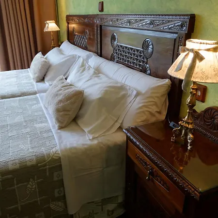 El Corral Del Acebo Kır Evi *