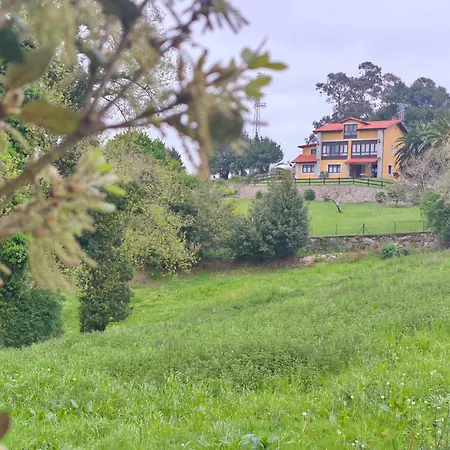 El Corral Del Acebo Hétvégi ház